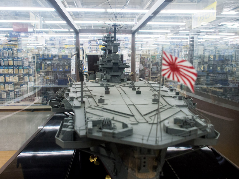 Illustration for article titled Check Out the Most Amazing Warship Models You'll Ever See
